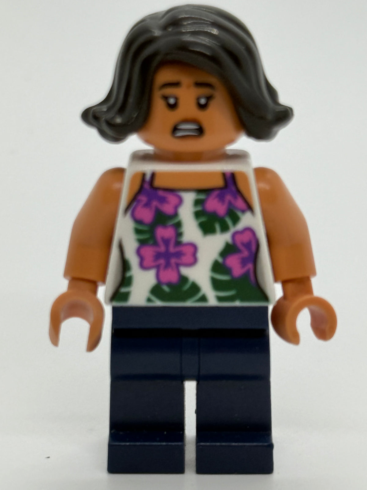 Sammy Gutierrez, White Sleeveless Shirt with Flowers and Leaves, jw072