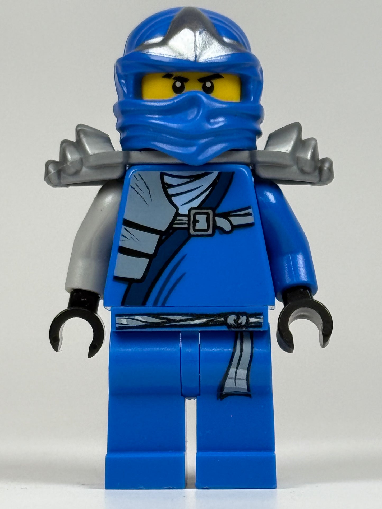 Jay ZX, Shoulder Armor njo0047