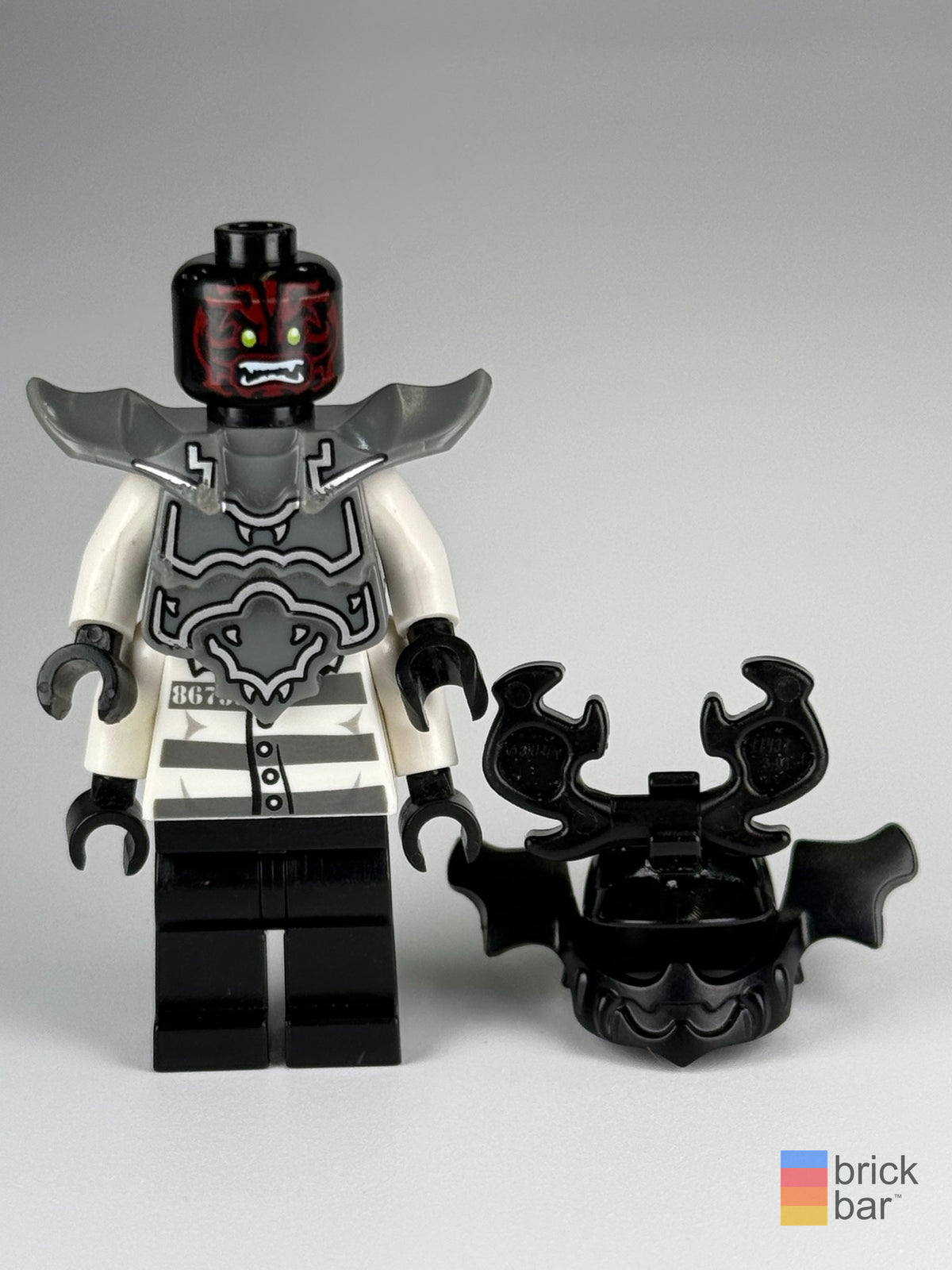 Stone Army Warrior - Red Face, Giant njo0235 helmet and face detail