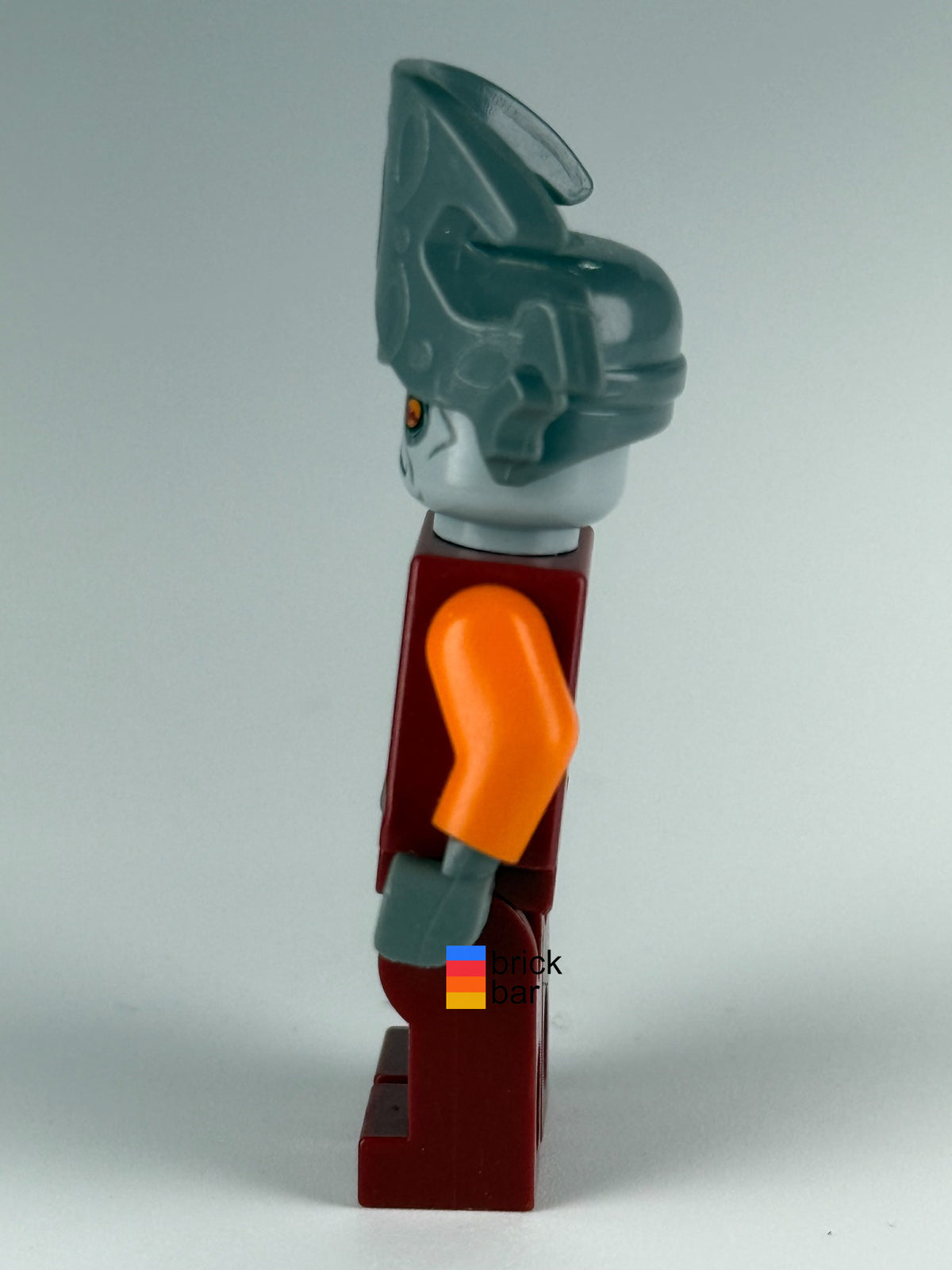 Nute Gunray sw0242 LEGO Star Wars minifigure side view – Brick Bar™