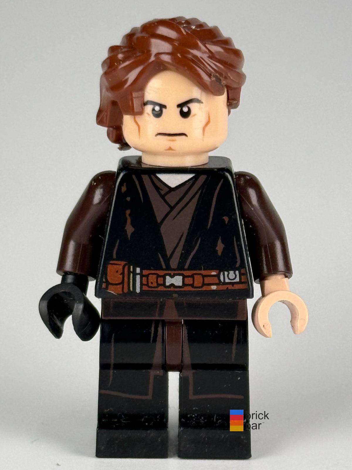 Anakin Skywalker Dirt Stains sw1083 LEGO Star Wars minifigure face detail view – Brick Bar™