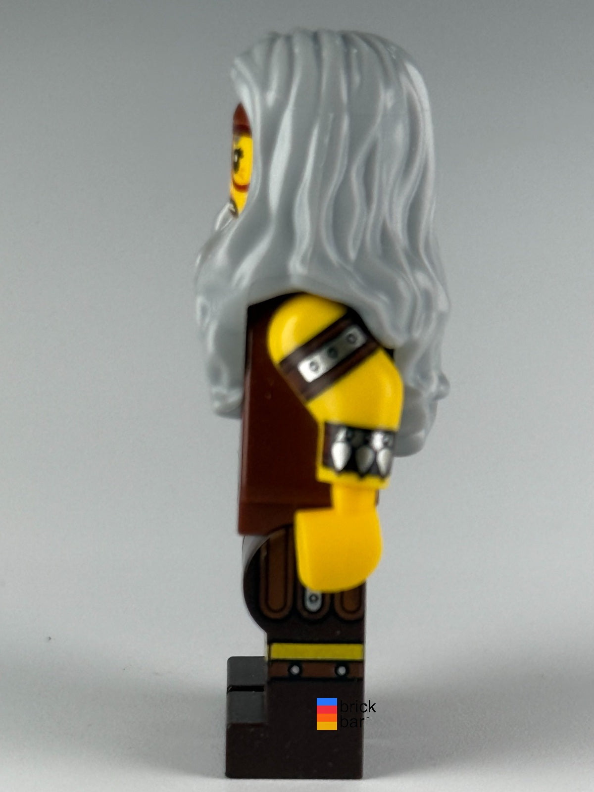 Sherry Scratchen-Post tlm153 LEGO Movie 2 minifigure, side view