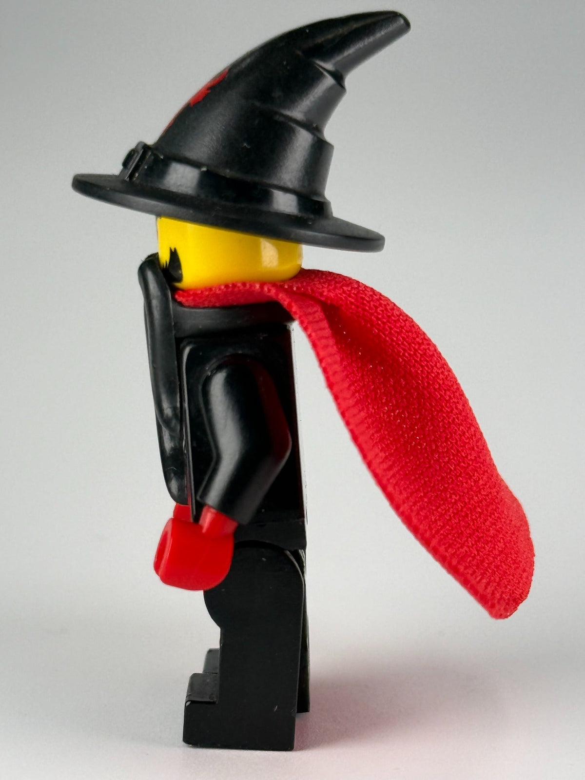 Dragon Wizard cas534 side — Brick Bar™