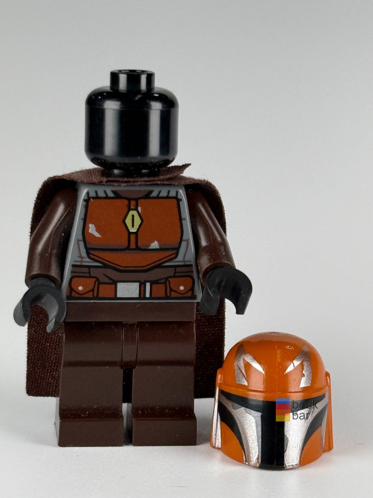 Mandalorian Tribe Warrior Pen Varad sw1079 LEGO® Star Wars minifigure helmet removed view — Brick Bar