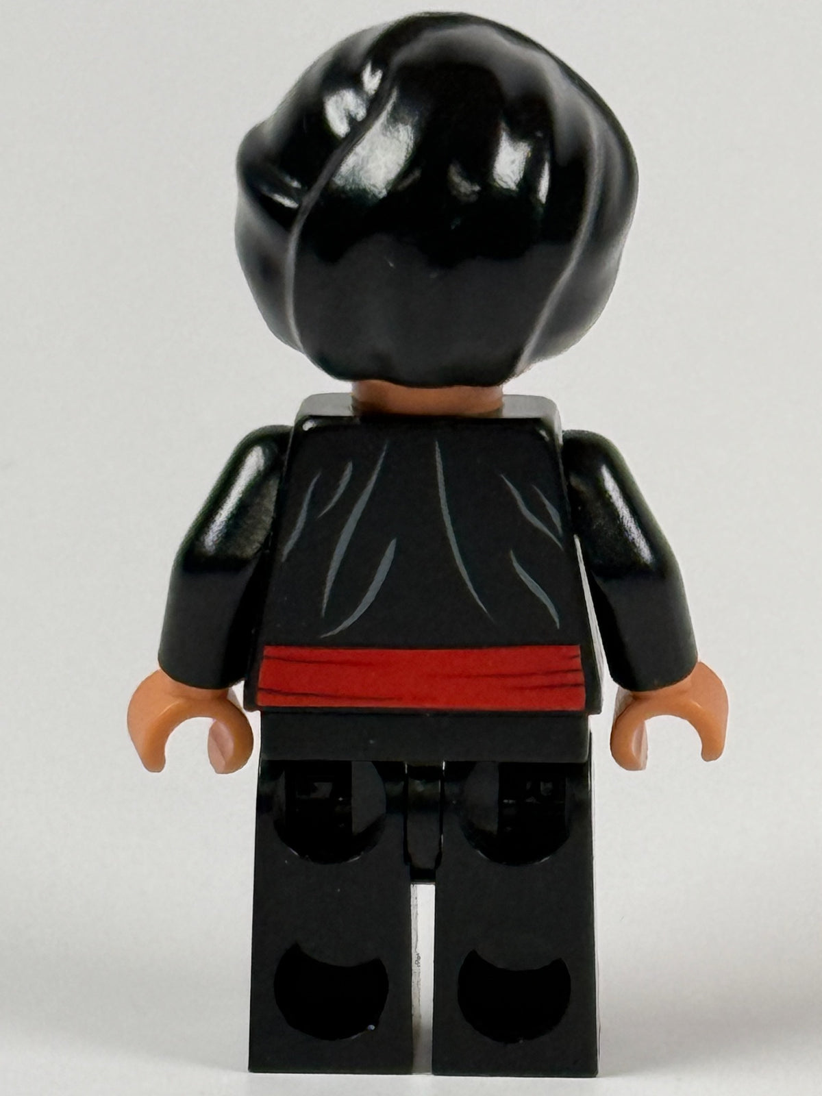 Actual pre-owned LEGO Indiana Jones Cairo Swordsman iaj037 back view