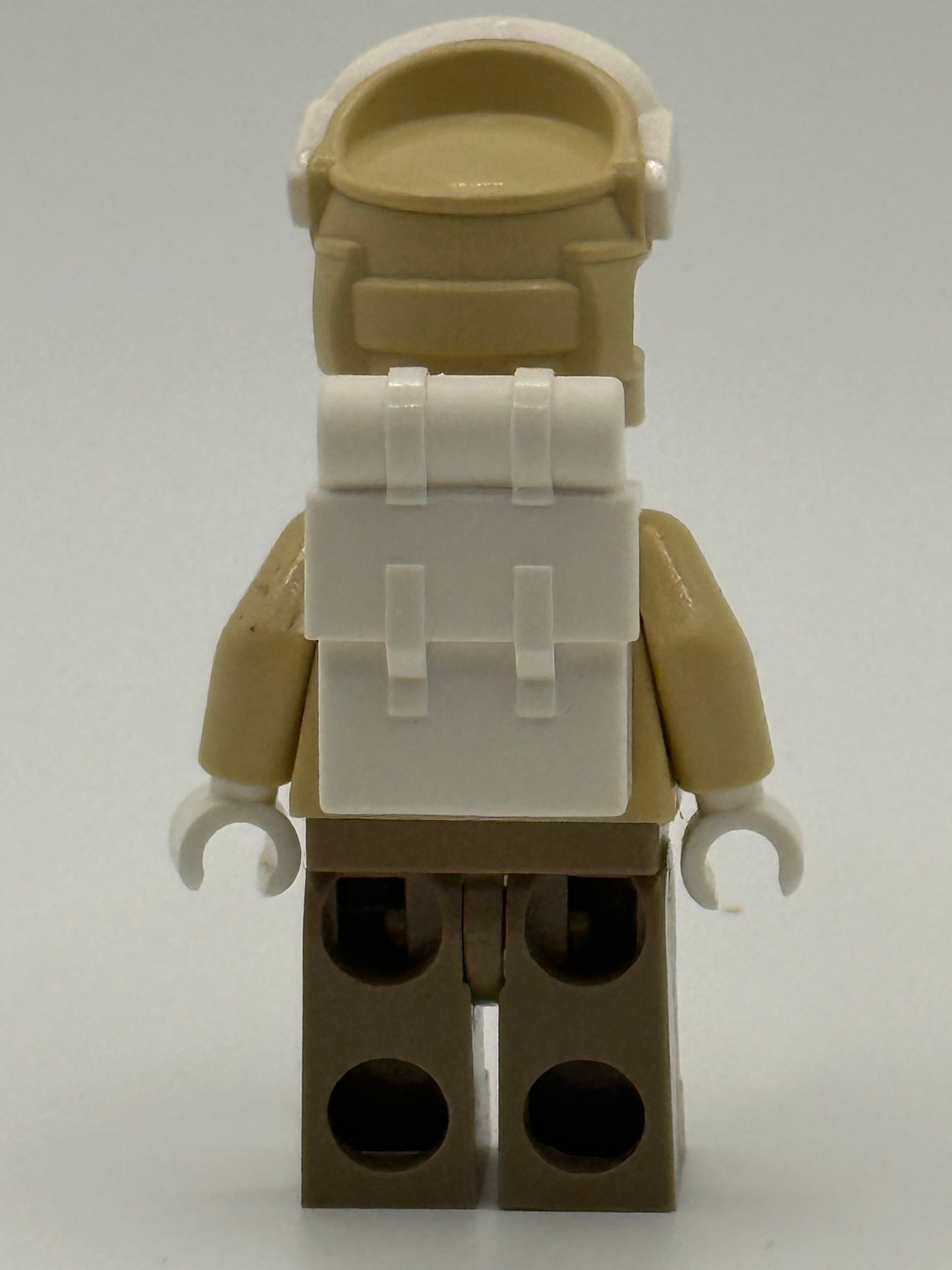 Hoth Rebel Trooper (Black Chin Dimple) sw0291