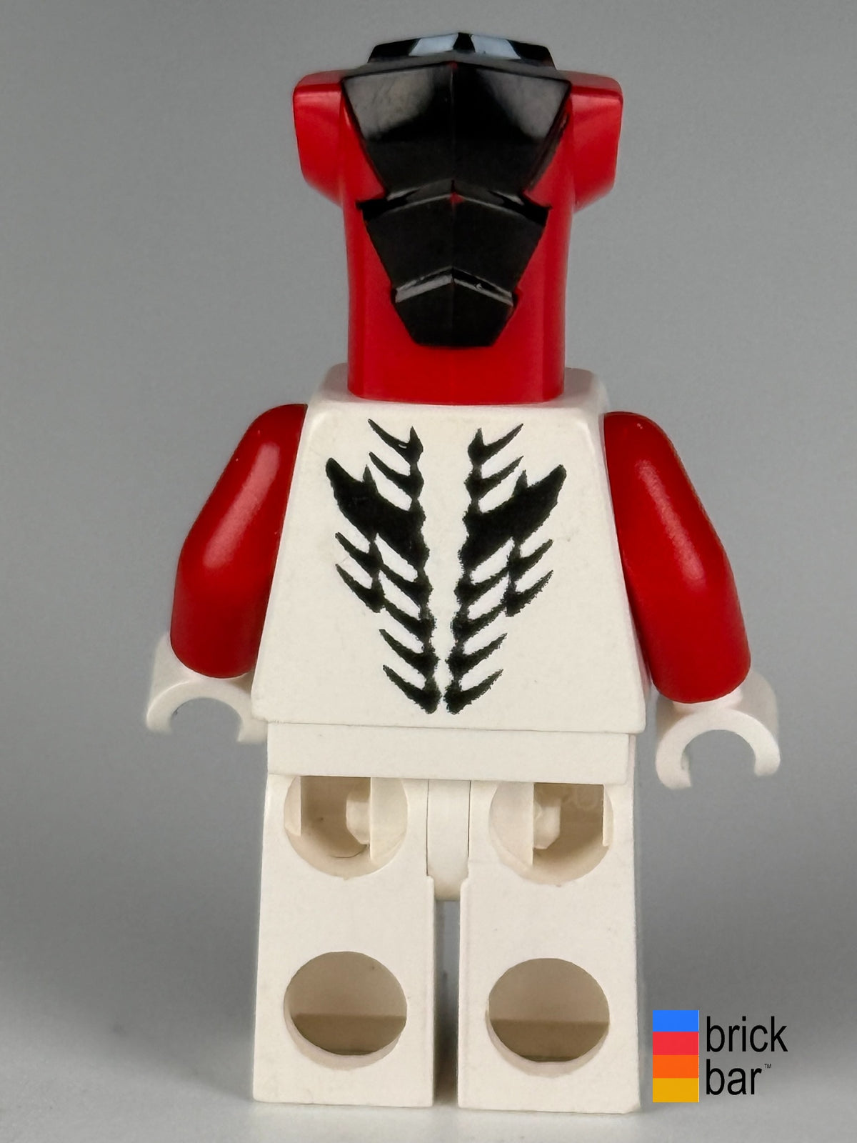 Fang-Suei njo0036, back view showing rear torso printing and red snake headpiece.