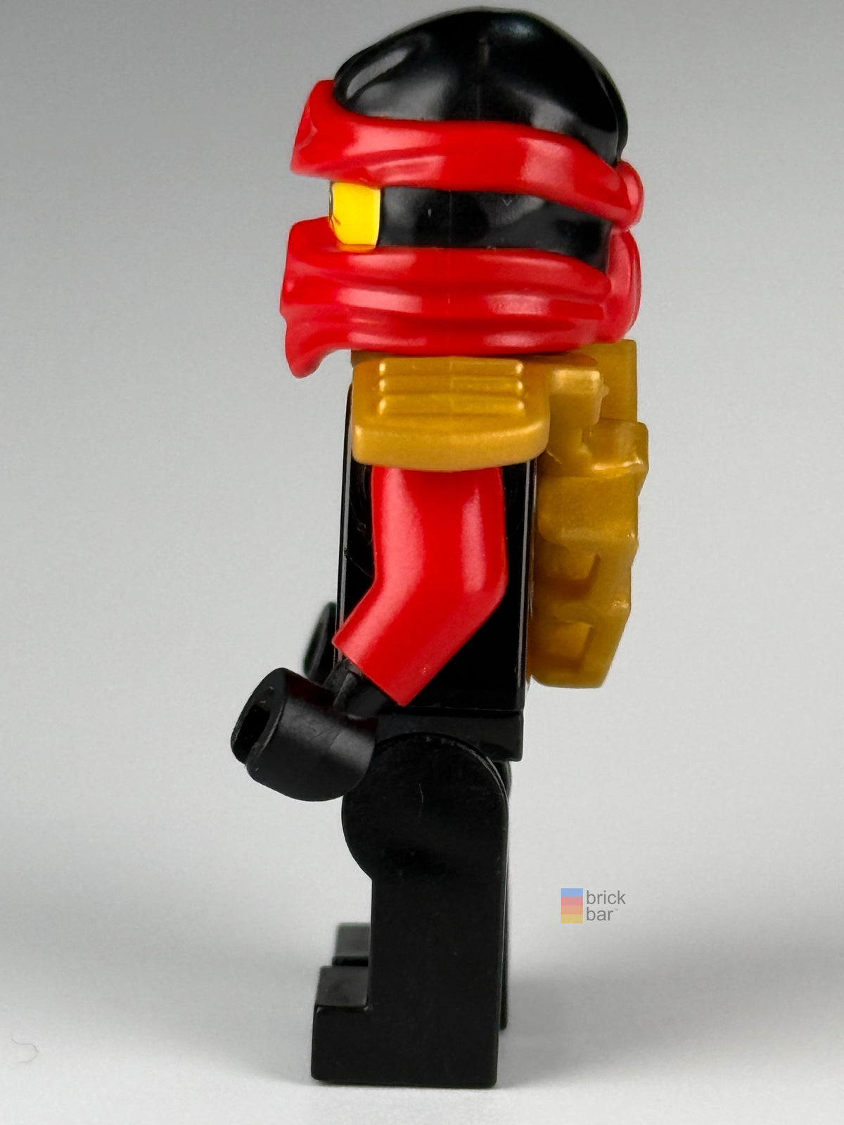 Kai - Skybound with Gold Scabbard njo0194 side view