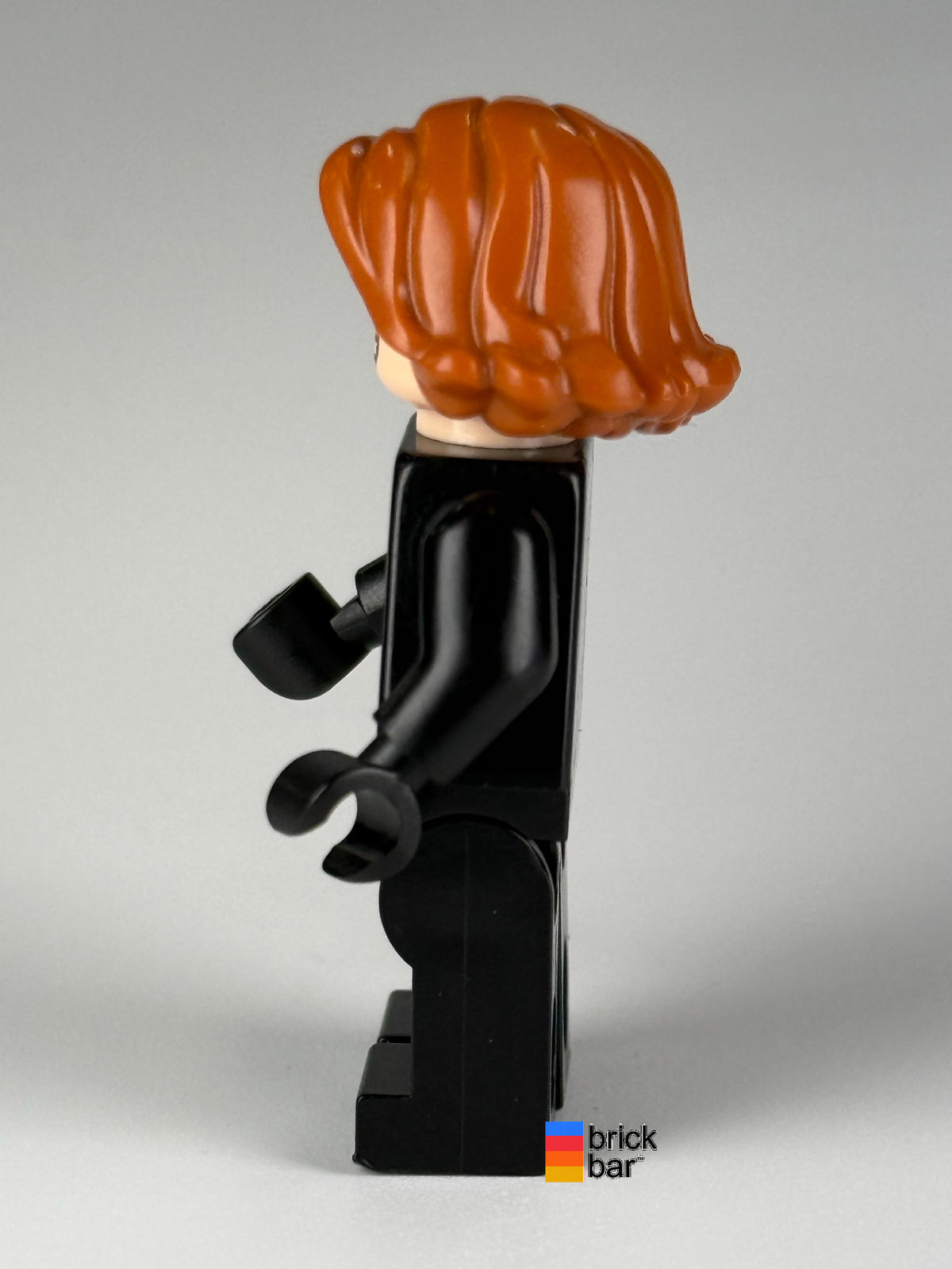 Black Widow sh0186 LEGO minifigure, side view