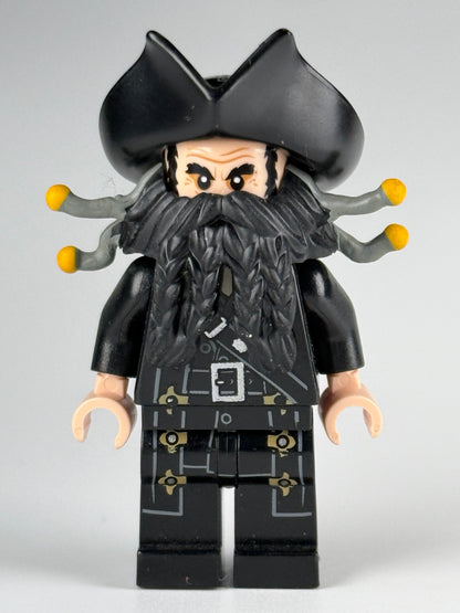 Blackbeard poc007 front view