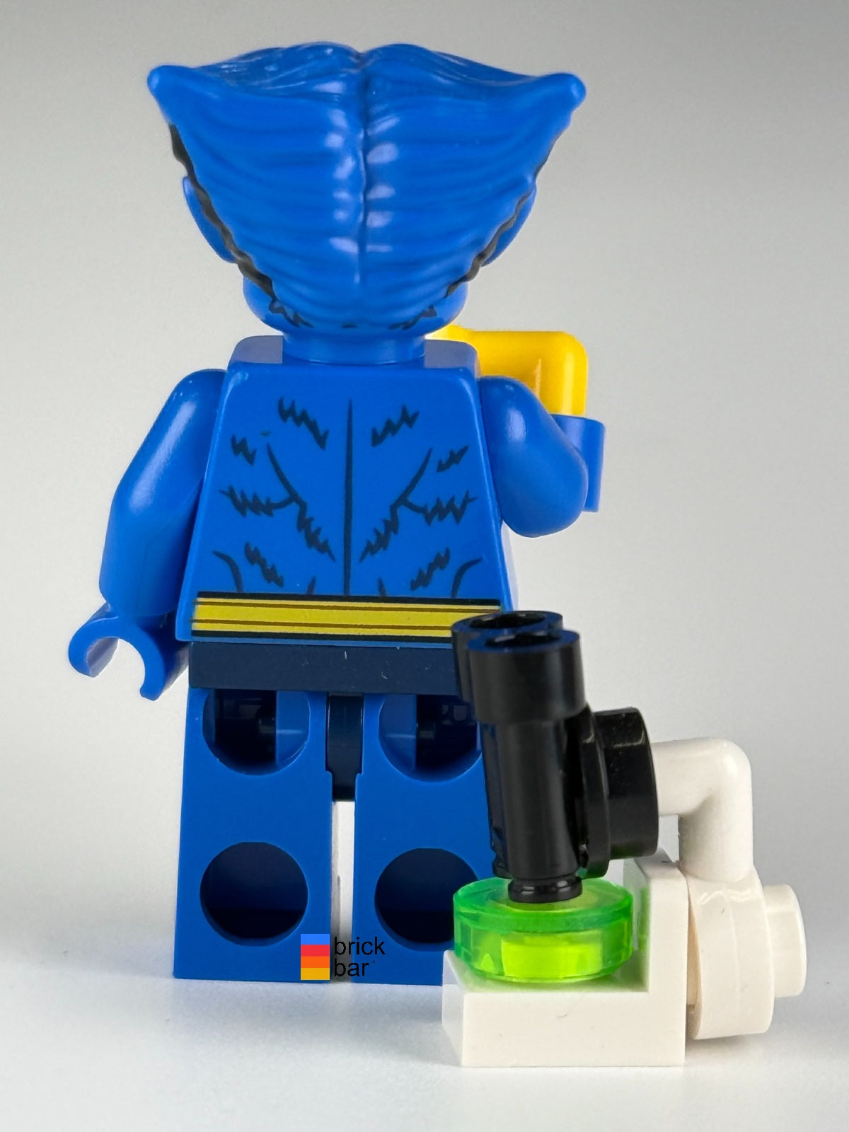 Beast colmar22 LEGO Marvel Studios Series 2 minifigure with pictured accessories, back view