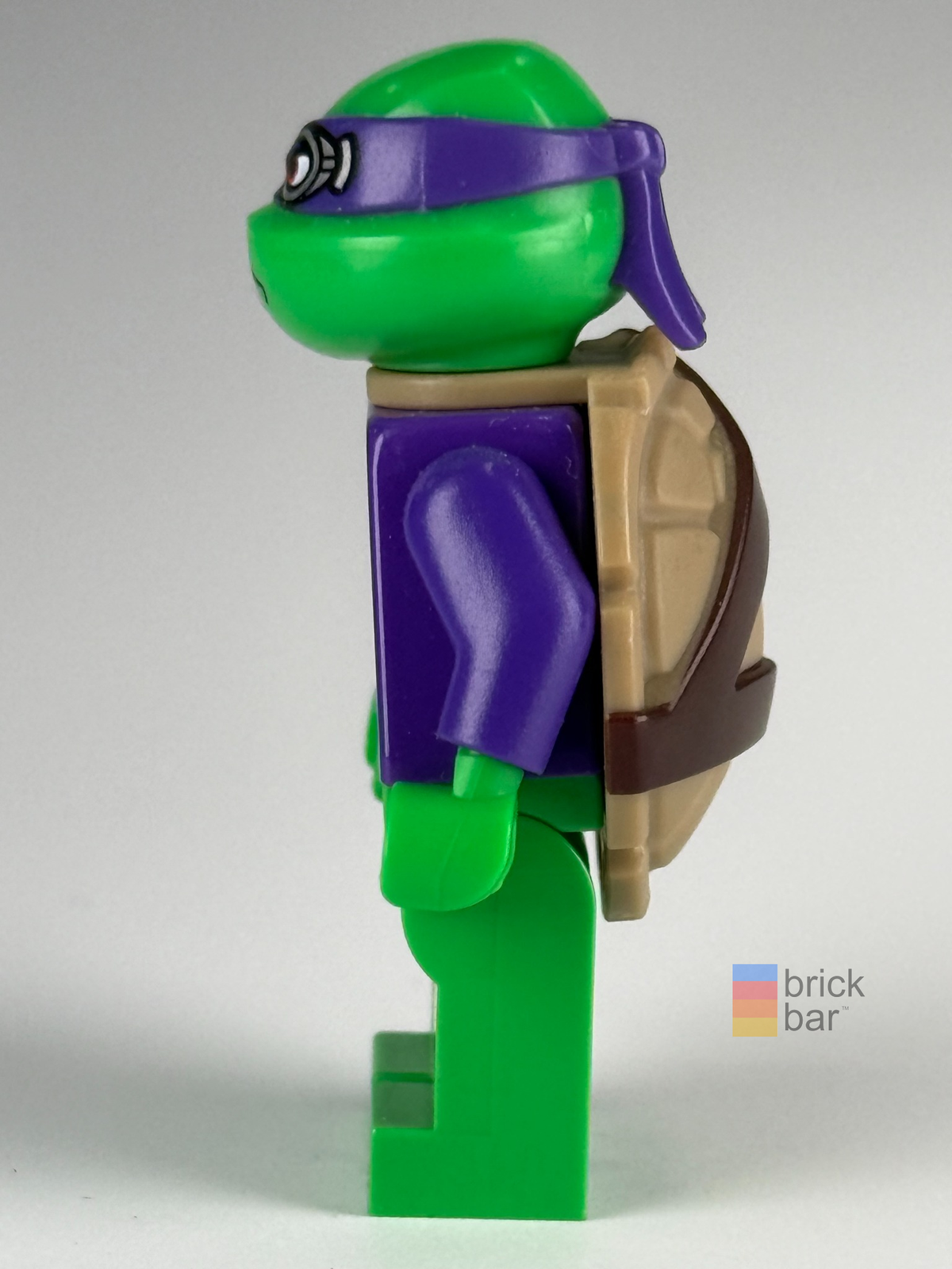LEGO Donatello with Goggles tnt028 side view