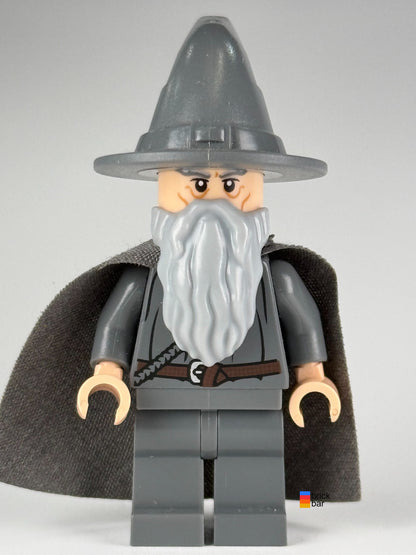 Gandalf the Grey lor001 front view — original Brick Bar photograph