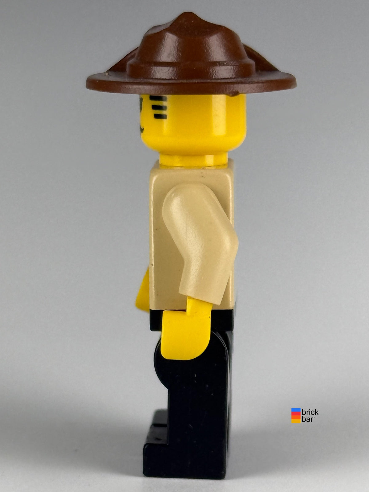 Johnny Thunder (Desert) adv010 side view, Brick Bar original photo
