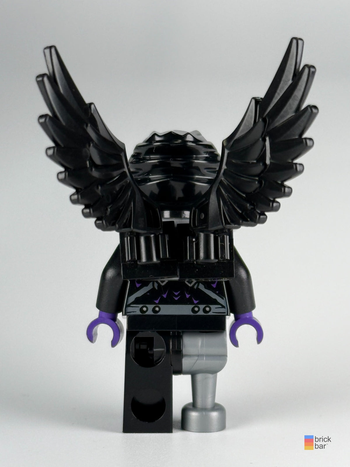 Rizzo loc007 LEGO Legends of Chima back with Brick Bar watermark