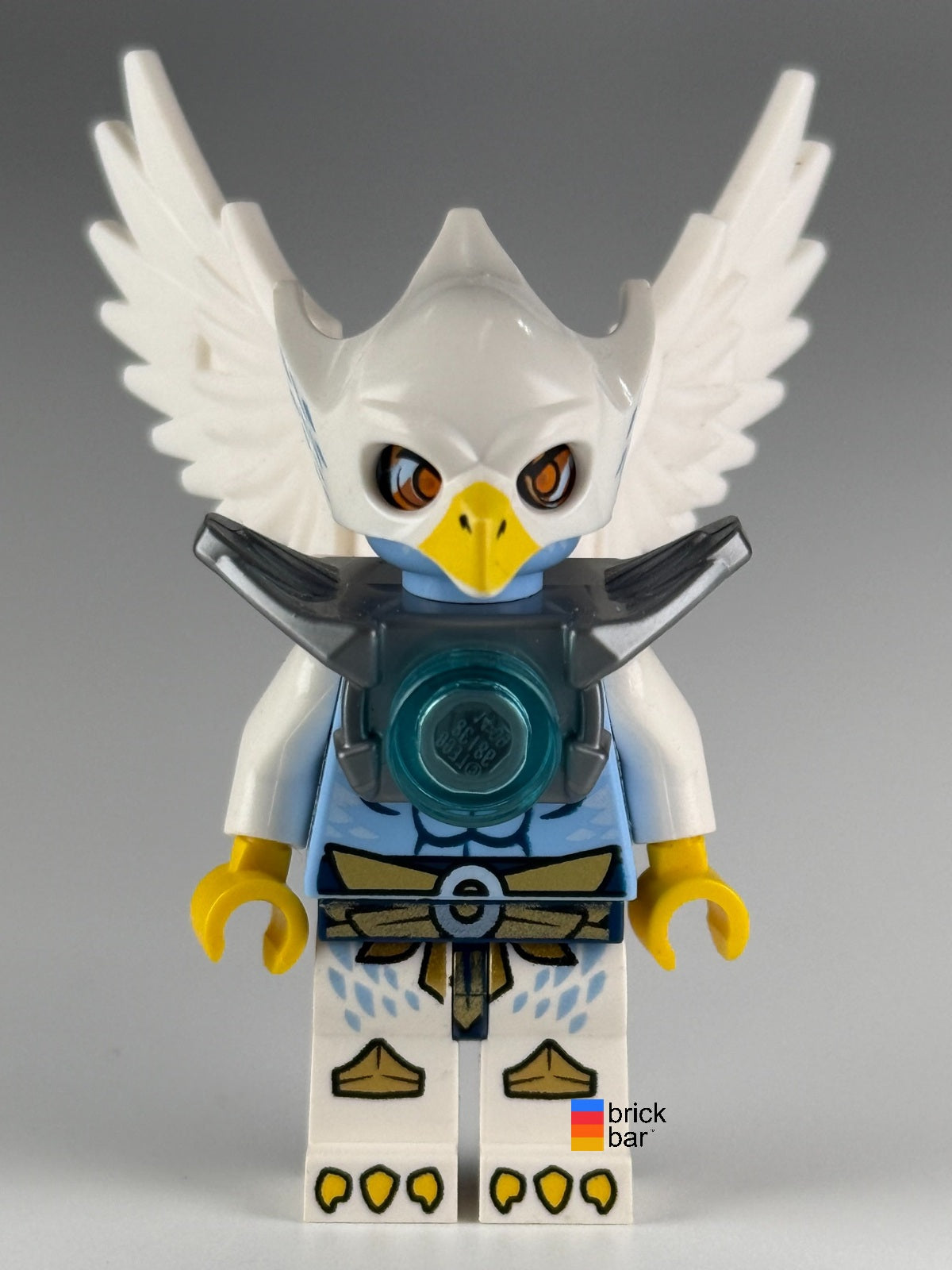 Ewar Flat Silver Armor loc047 LEGO Chima minifigure — front view