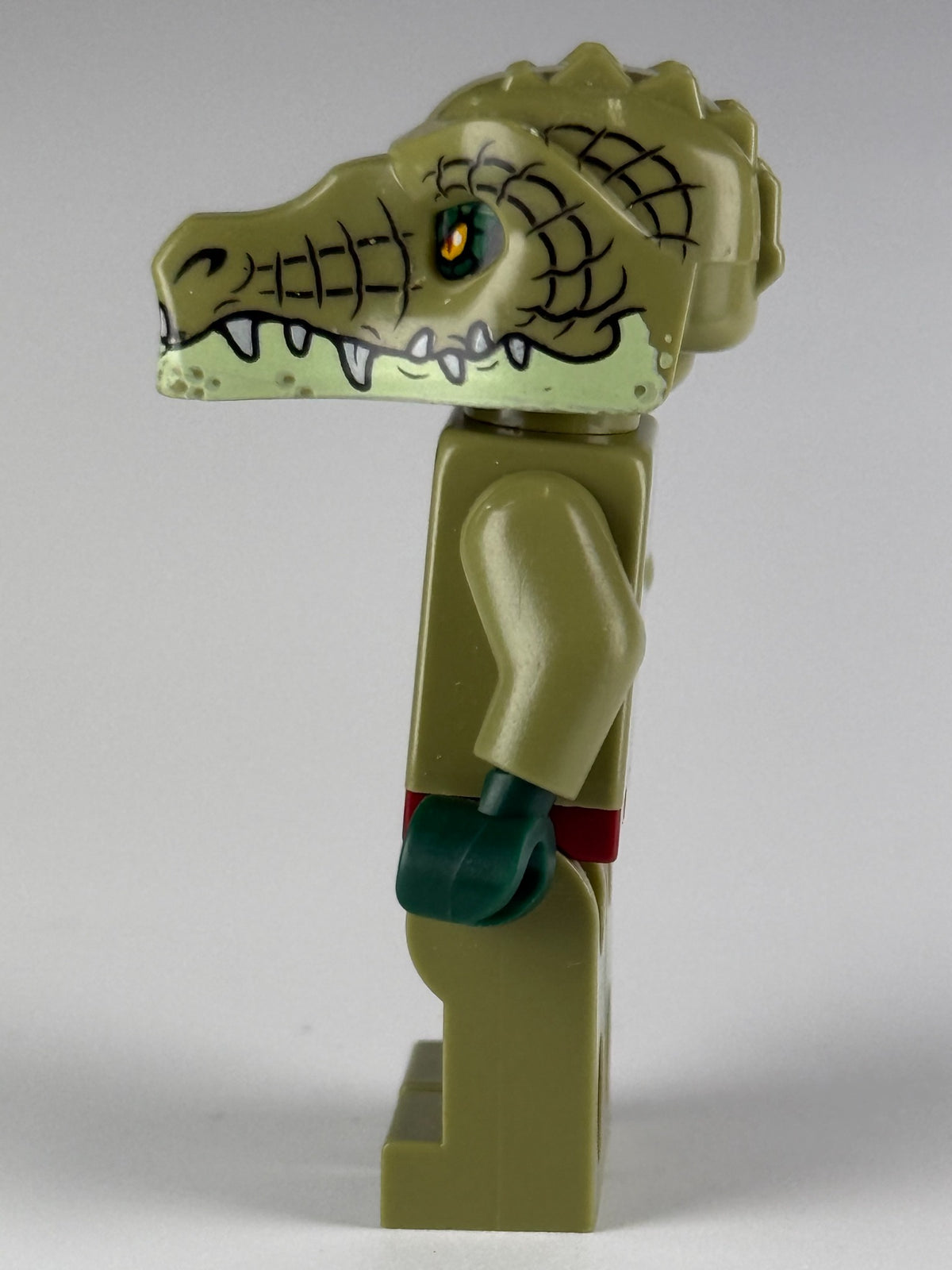 Crocodile Warrior 2 loc123 LEGO Legends of Chima minifigure left side