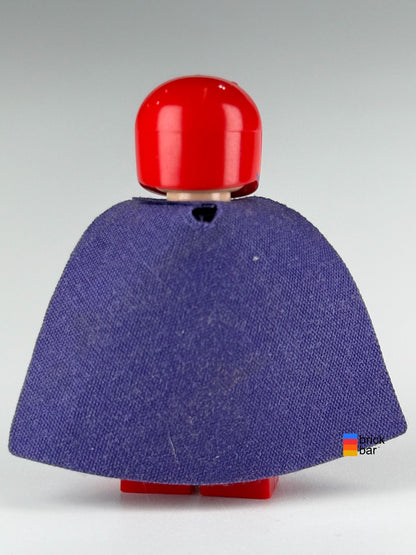 Magneto sh0031 LEGO Marvel minifigure, back view, dark purple cloth cape.