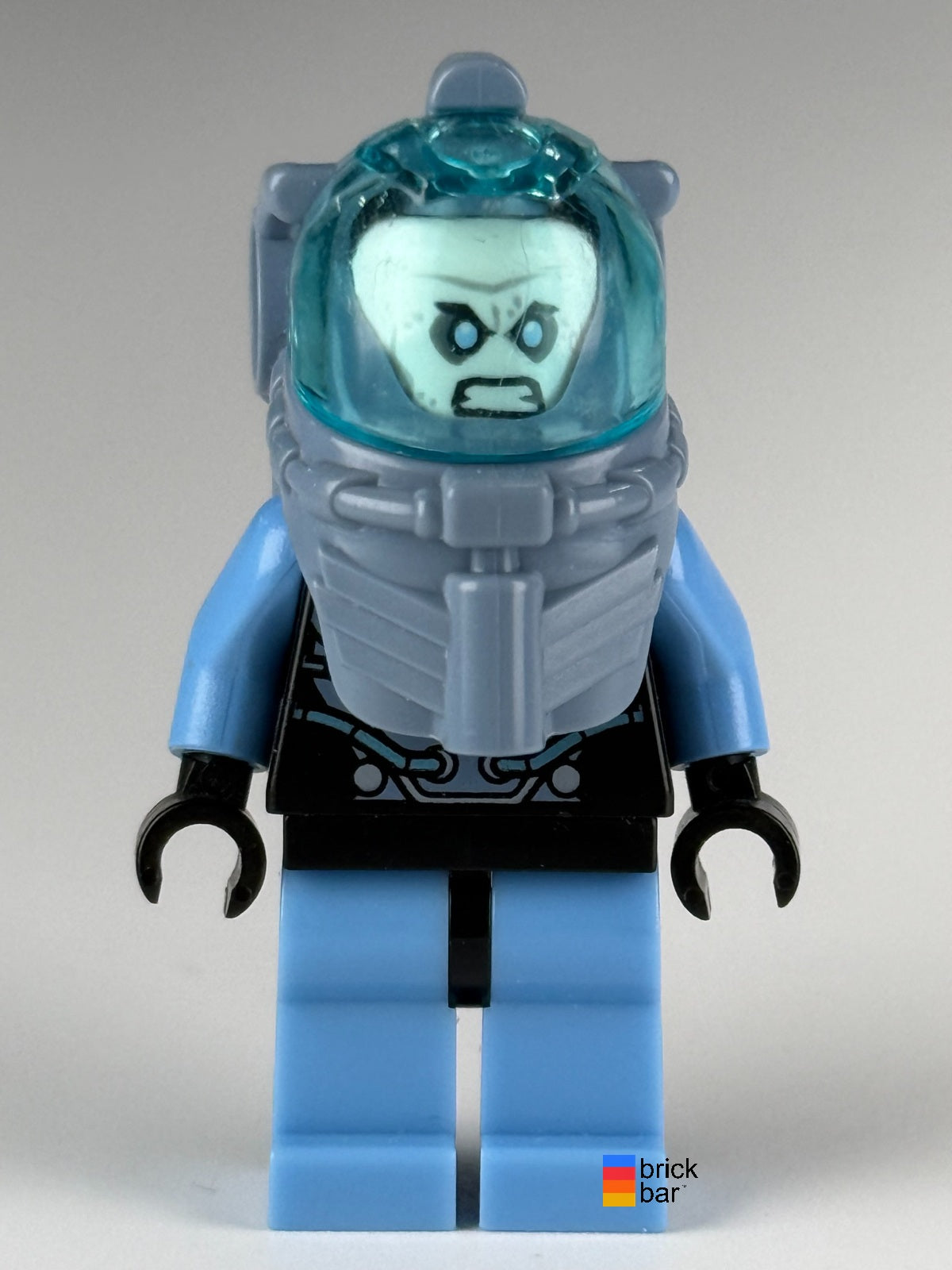 Mr. Freeze sh0049 LEGO DC Super Heroes minifigure, front view.