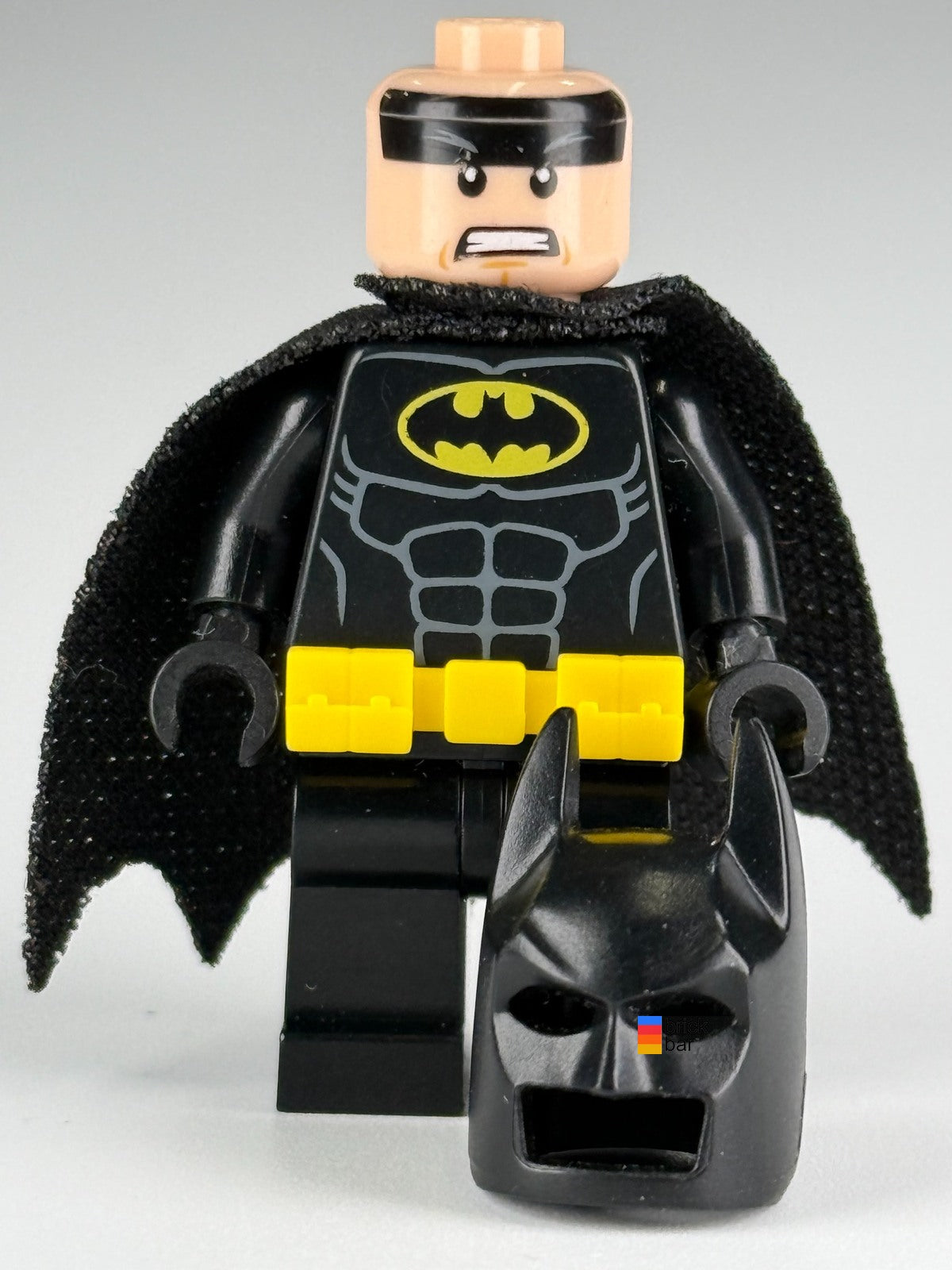 Batman sh0318 Head Type 2 clenched-teeth expression, Brick Bar photo