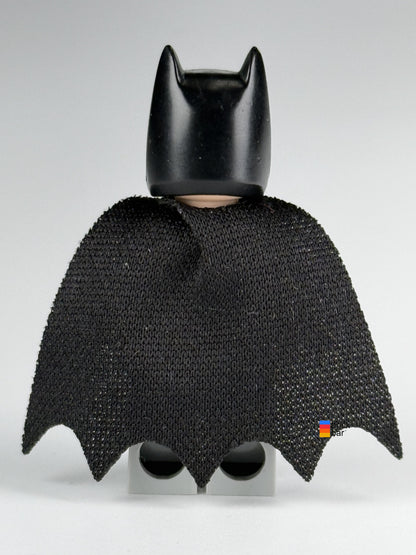 Batman sh0552 back, black scalloped cape