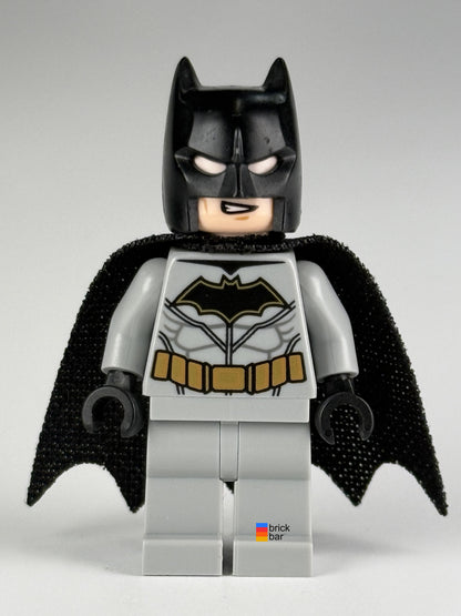 Batman sh0552 front, masked, light bluish gray suit and black cape