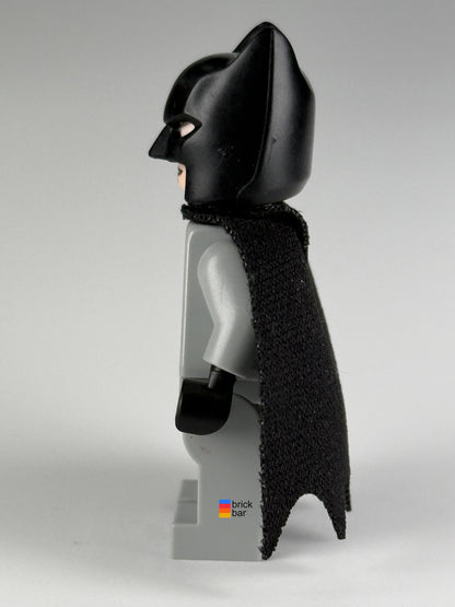 Batman sh0552 side, cowl and cape profile