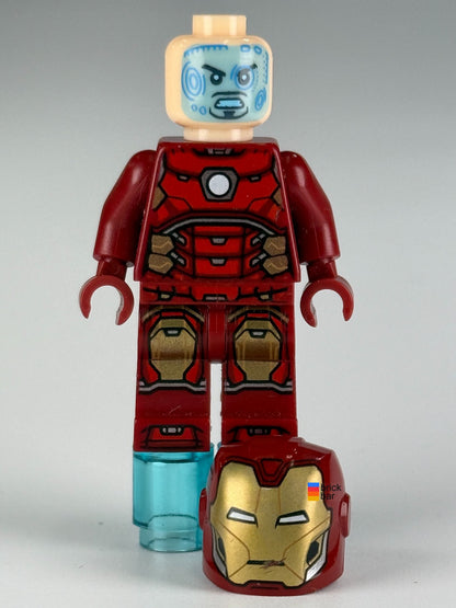 Iron Man sh0649 LEGO® Marvel minifigure — hud head detail view, actual item photographed by Brick Bar™