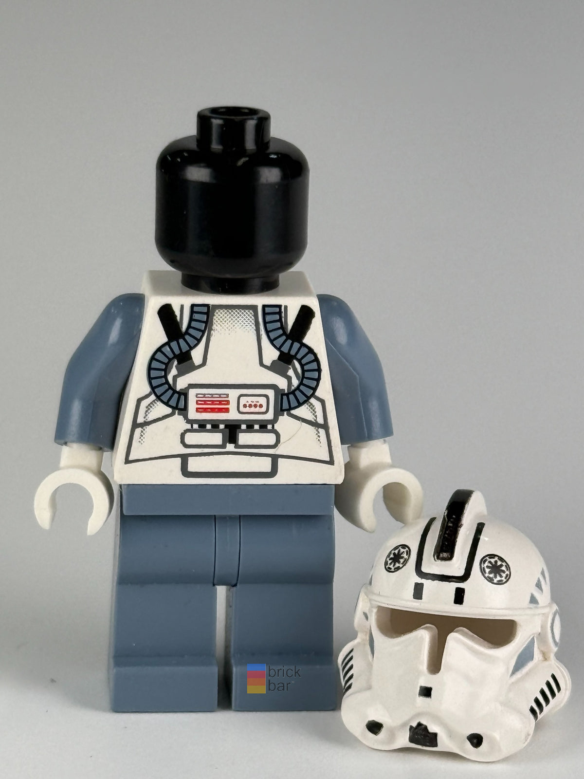Clone Trooper V-wing Pilot sw0118 LEGO Star Wars minifigure head detail view – Brick Bar™