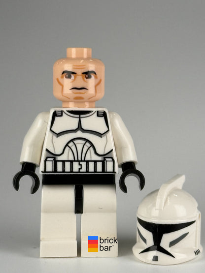 Clone Trooper Phase 1 Large Eyes sw0201 LEGO Star Wars minifigure face-detail view – Brick Bar™