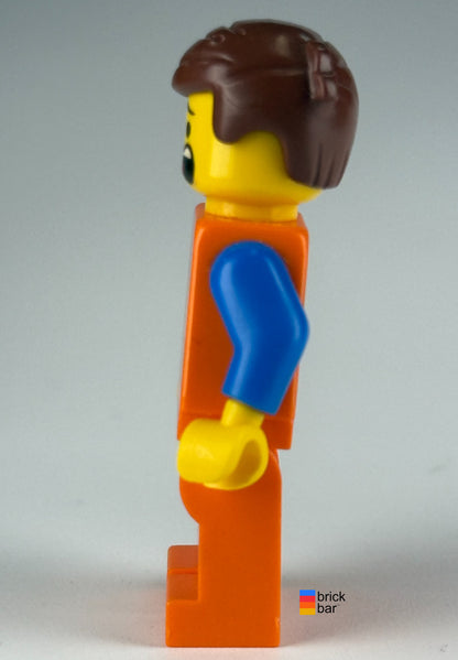Emmet tlm087 LEGO The LEGO Movie minifigure, side view; original Brick Bar photograph