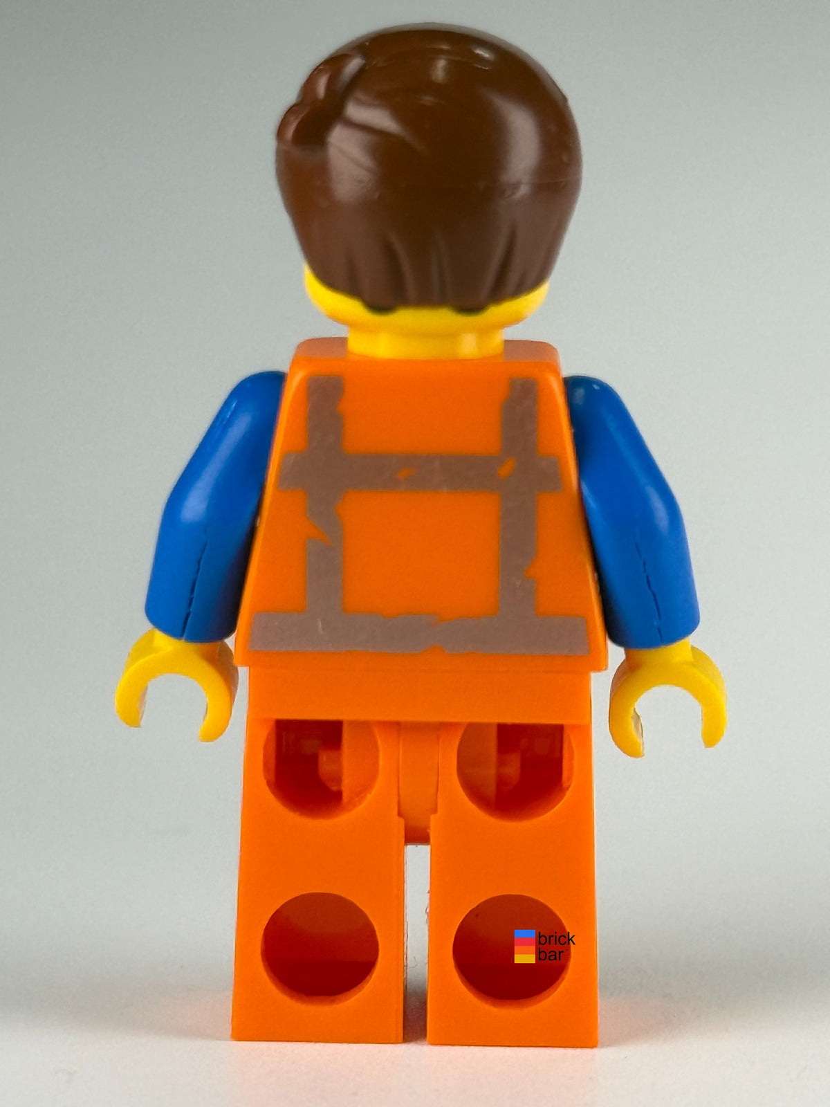 Emmet tlm113 LEGO The LEGO Movie 2 worn uniform, front scream view, original Brick Bar photograph