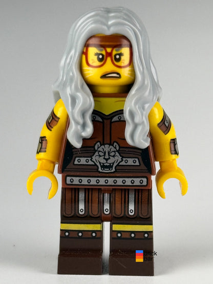 Sherry Scratchen-Post tlm153 LEGO Movie 2 minifigure, front view