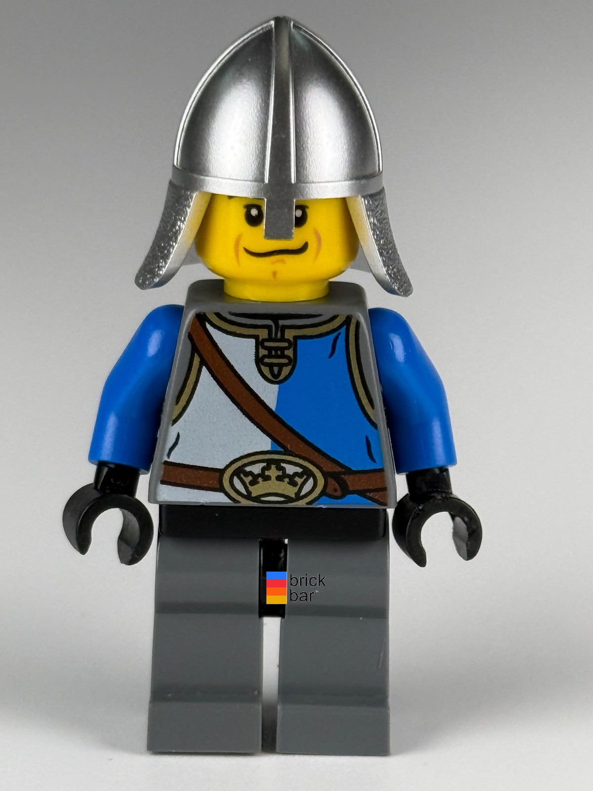 King's Knight cas530 LEGO® Castle Minifigure front view — Brick Bar™