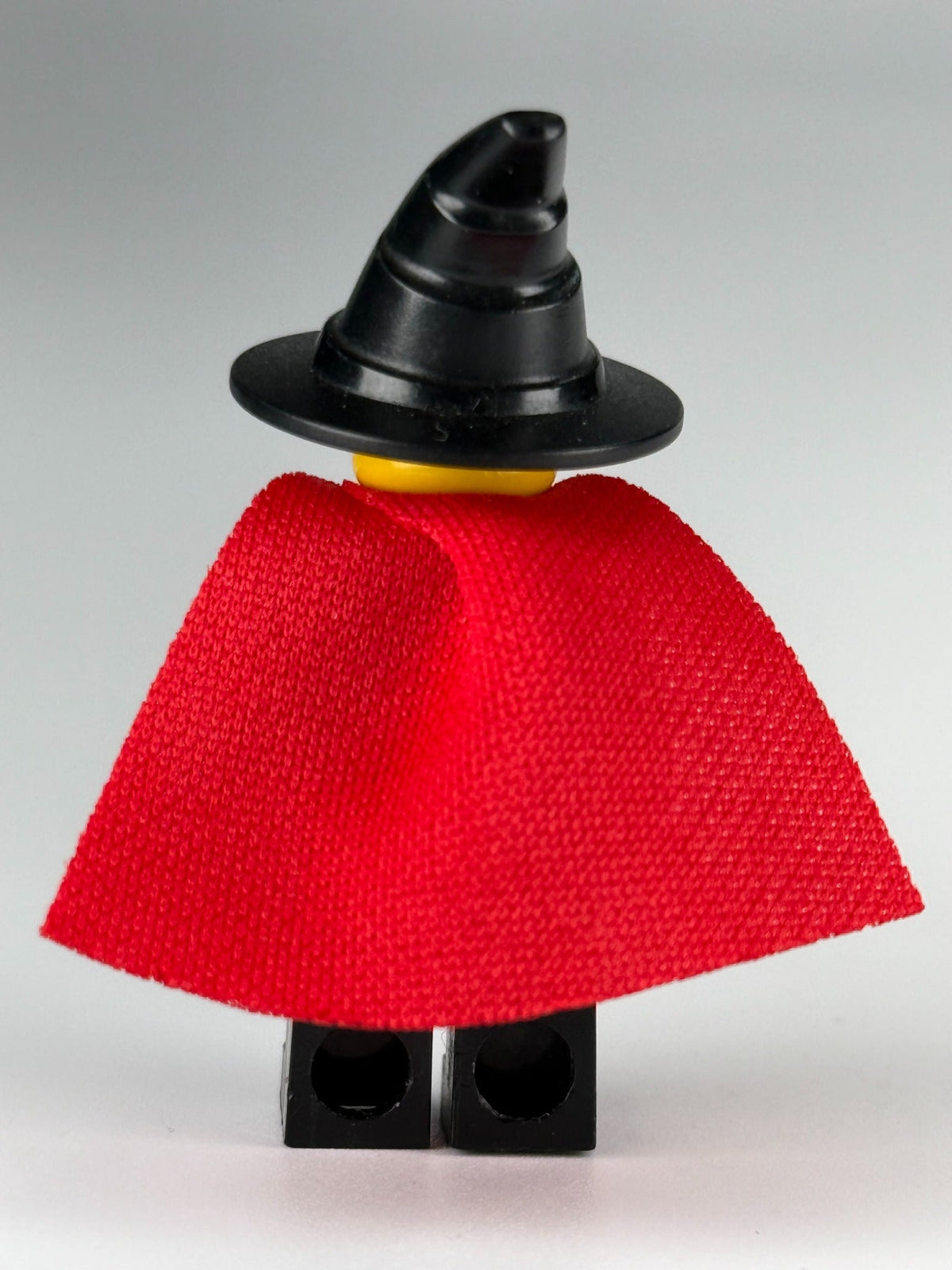 Dragon Wizard cas534 back — Brick Bar™