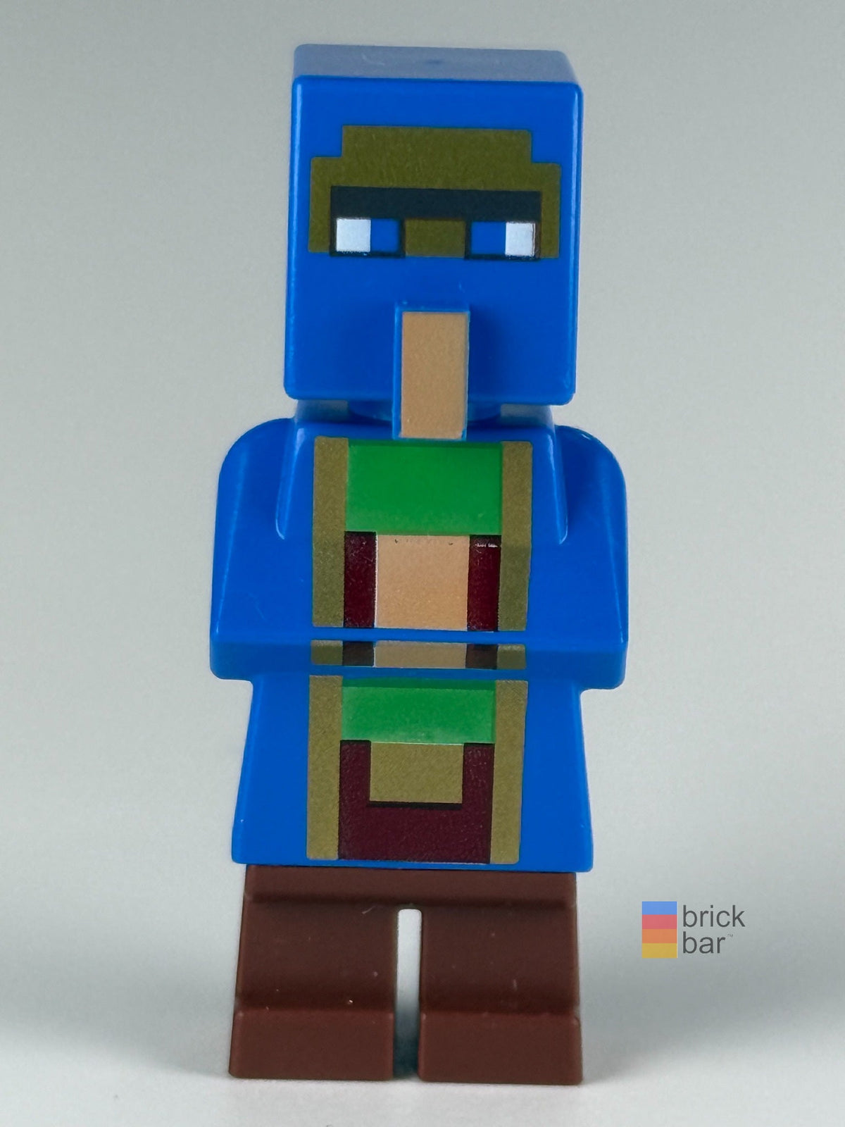 Wandering Trader min087 LEGO® Minecraft minifigure front view — Brick Bar