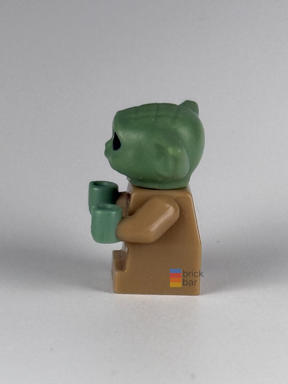 Grogu The Child sw1113 LEGO® Star Wars minifigure side view — Brick Bar