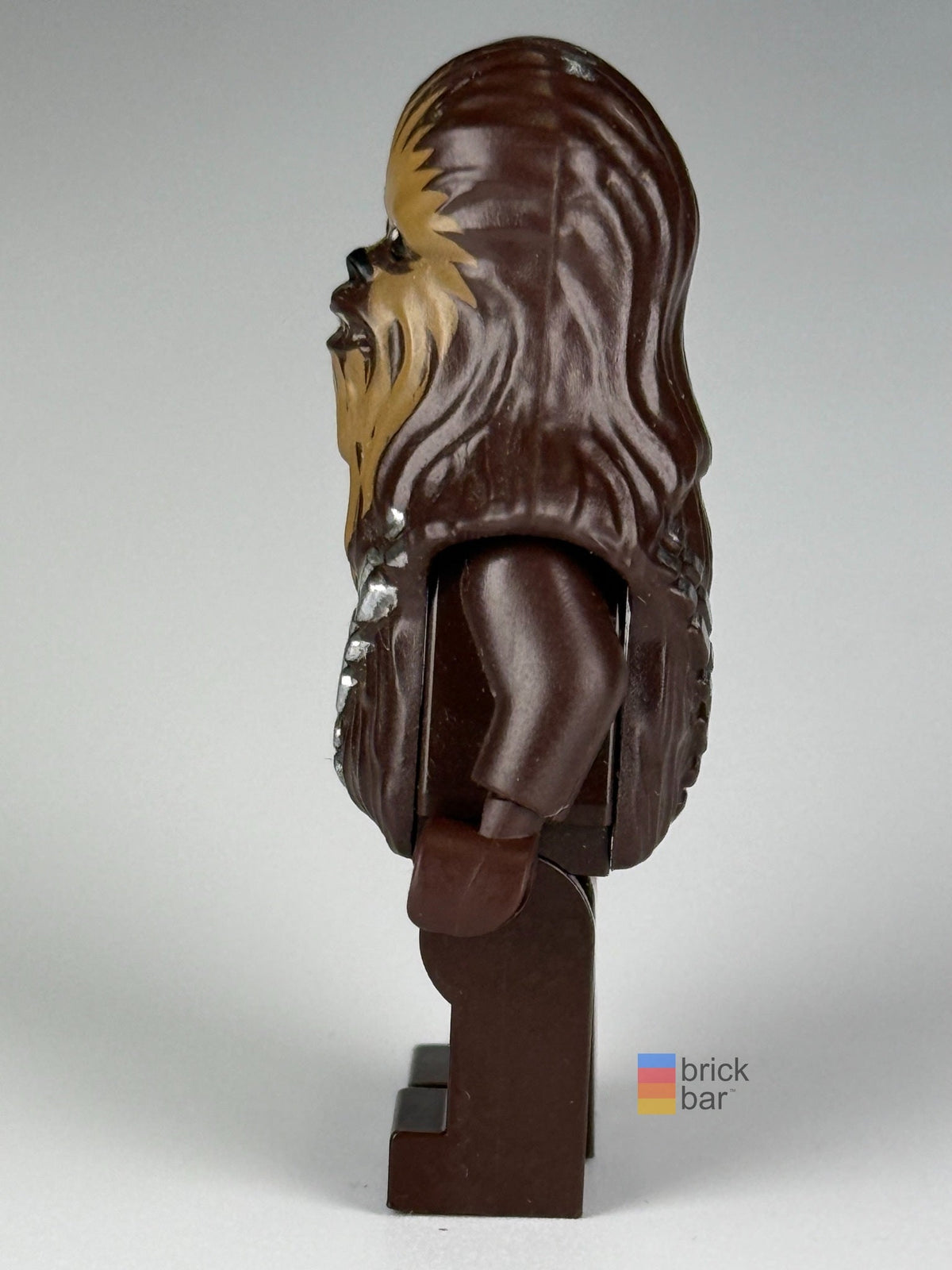 Chewbacca sw0532 LEGO Star Wars minifigure side view — Brick Bar™