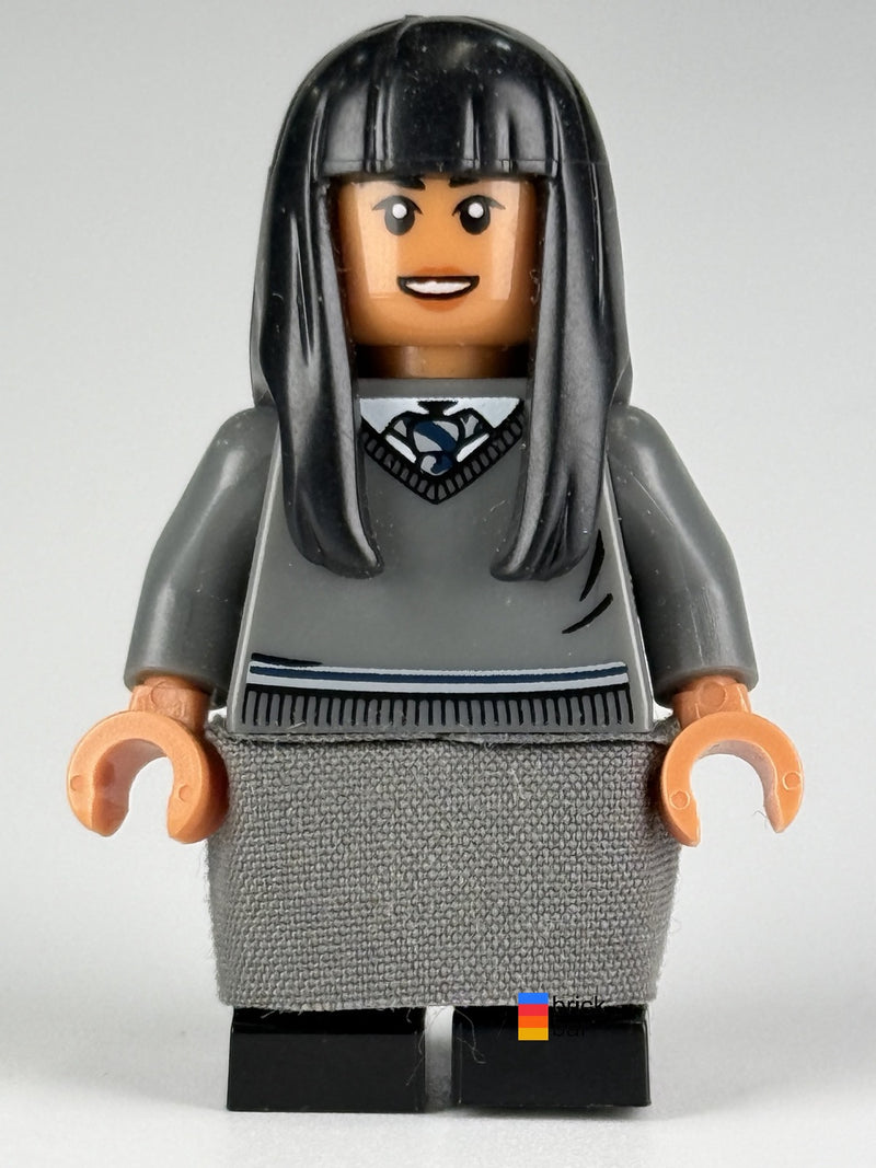 Cho Chang LEGO Harry Potter Series 1 minifigure, front view