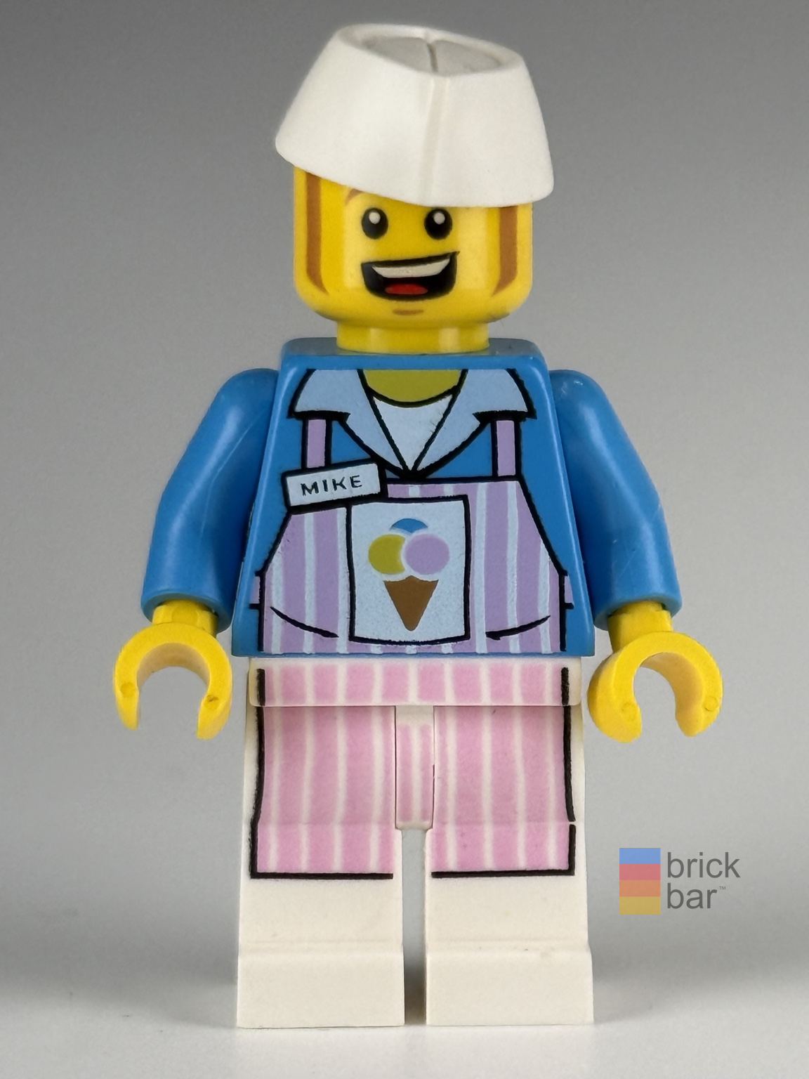 Ice Cream Mike tlm031 front with printed apron and white hat