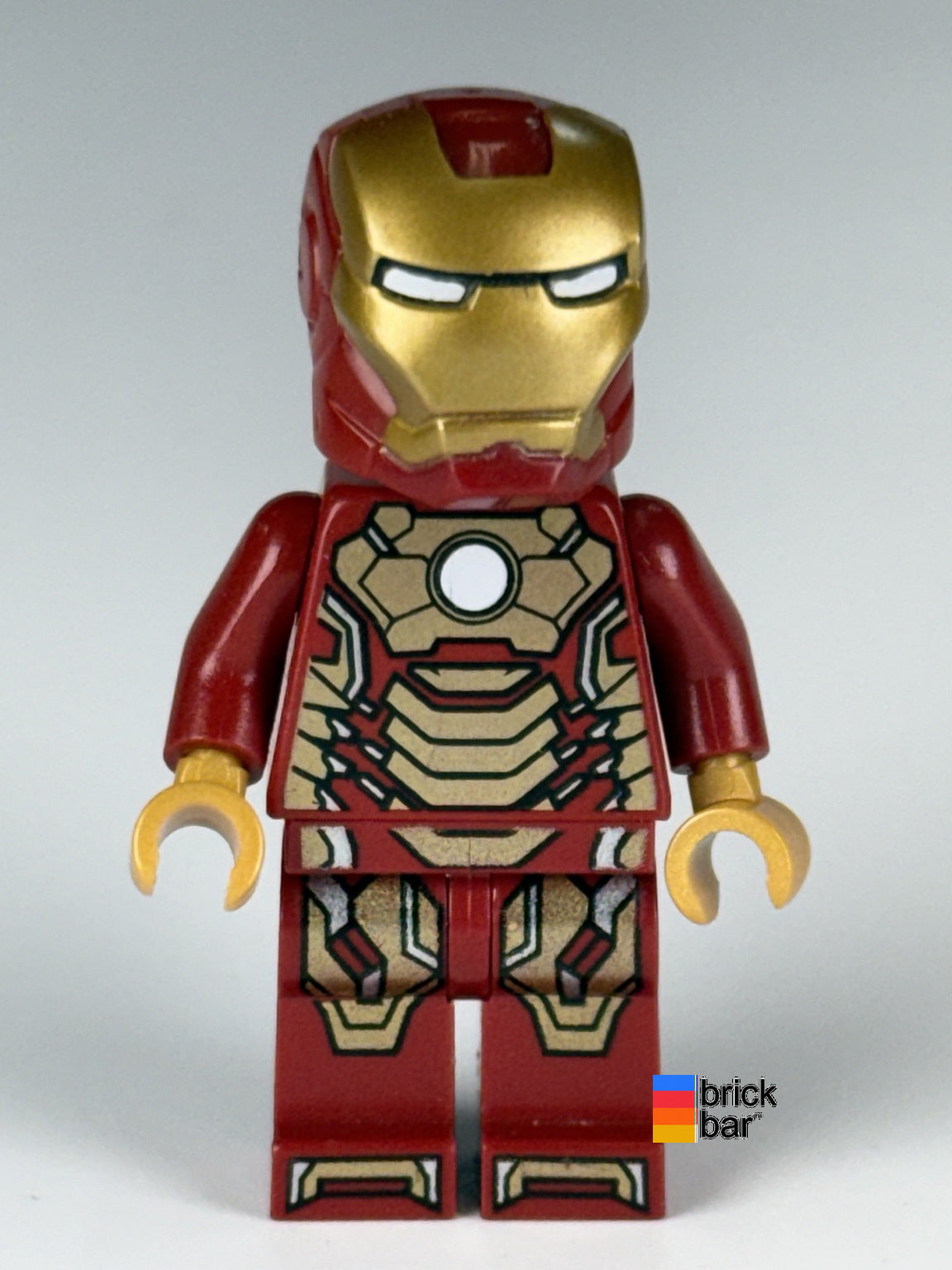 Iron Man - Mark 42 Armor sh0065 LEGO minifigure, front view