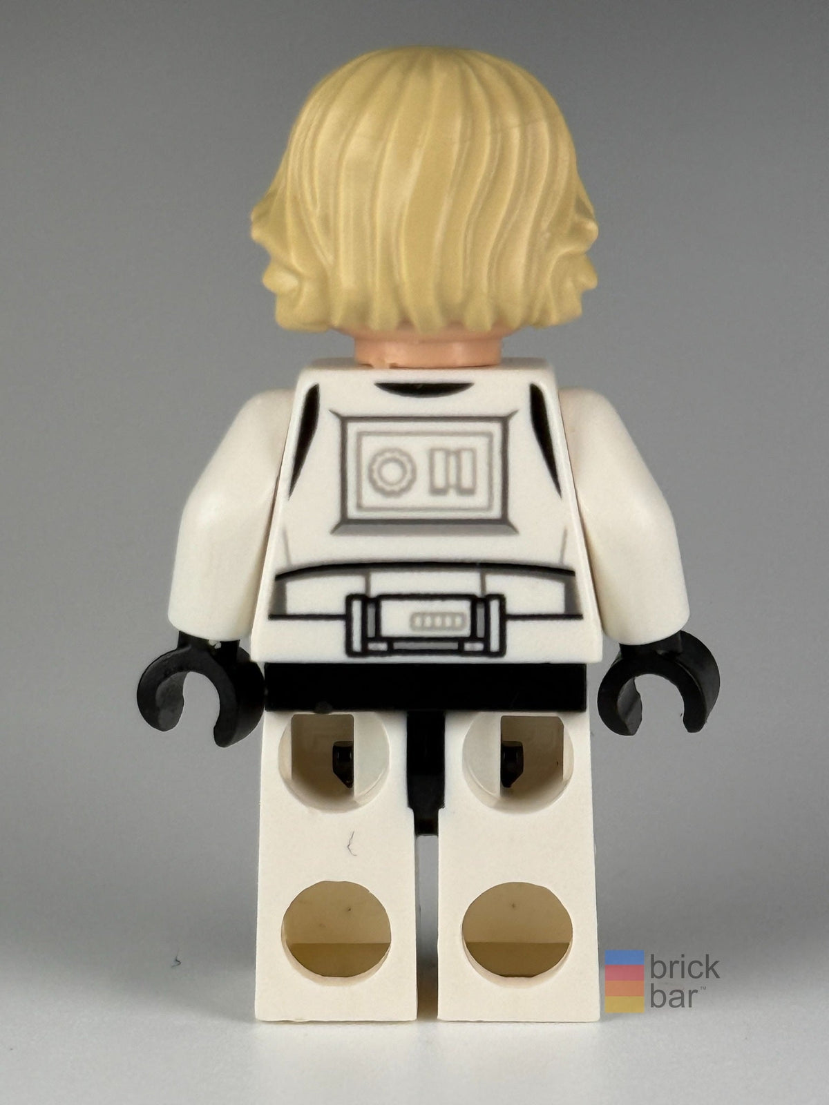Luke Skywalker sw0777 LEGO Star Wars Stormtrooper outfit minifigure back view — original Brick Bar™ photograph