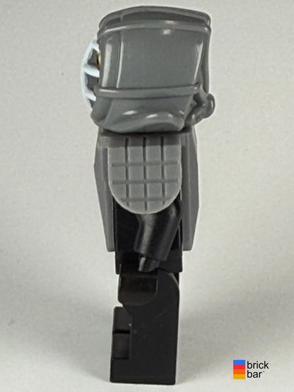 Cole Kendo njo0041 side view showing helmet profile and shoulder armor