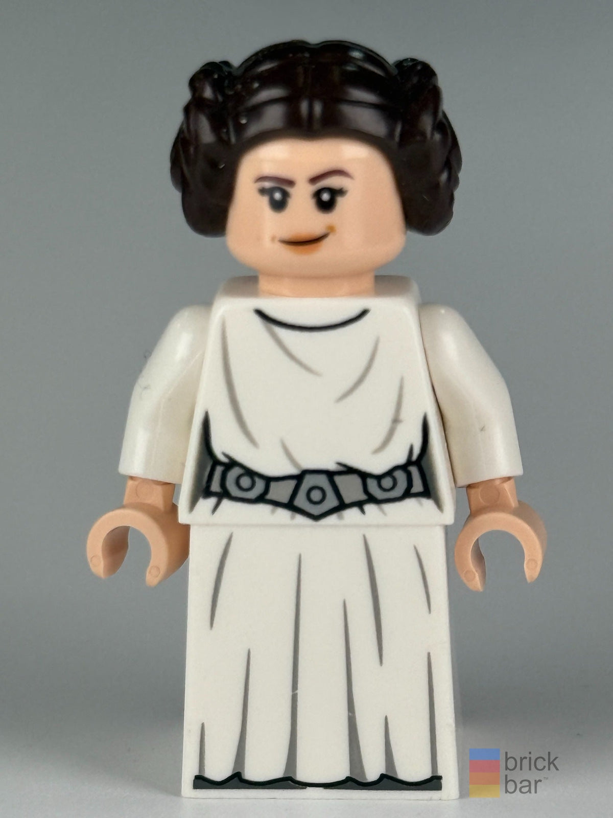 Princess Leia sw1036 LEGO Star Wars minifigure front view — original Brick Bar™ photograph
