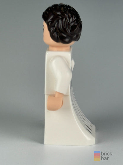 Princess Leia sw1036 LEGO Star Wars minifigure side view — original Brick Bar™ photograph