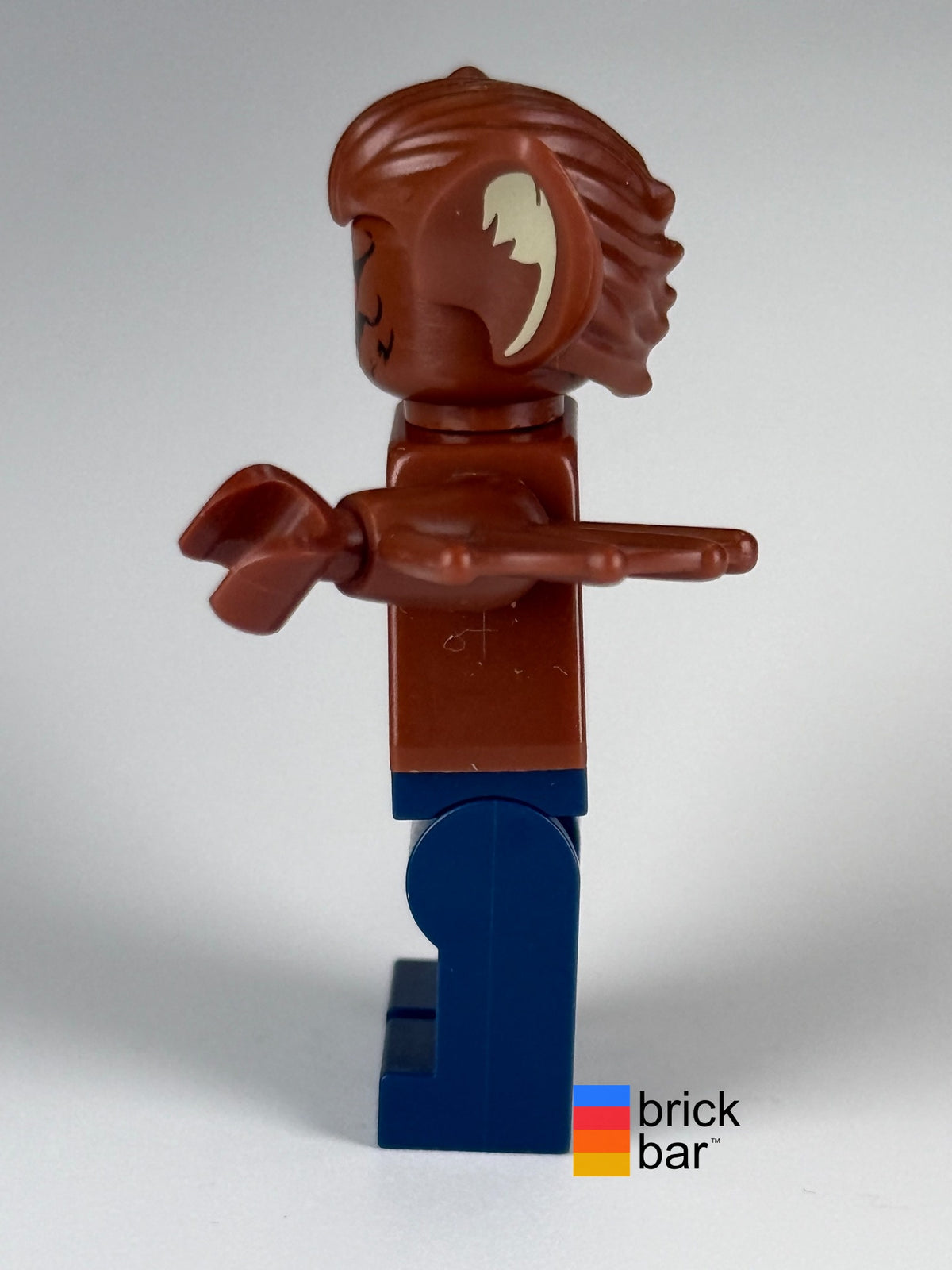 Opposite side view of LEGO DC Comics Super Heroes Man-Bat minifigure sh0086.