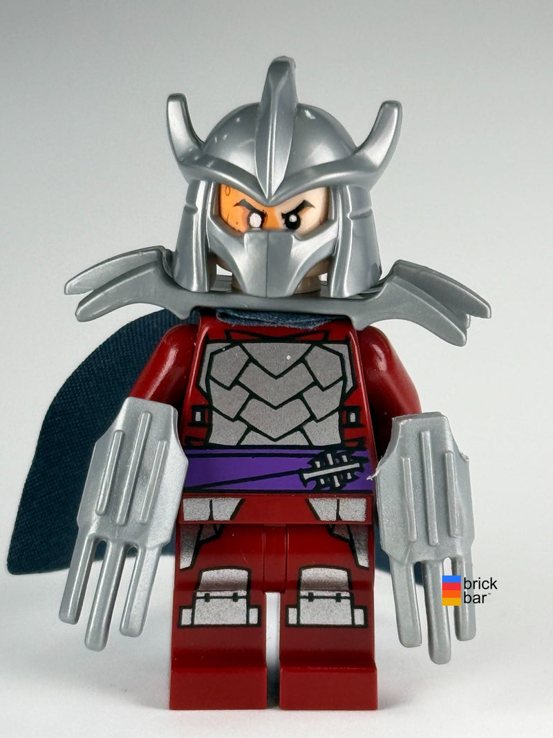 LEGO Shredder tnt020 front with silver shoulder armor — Brick Bar original photo