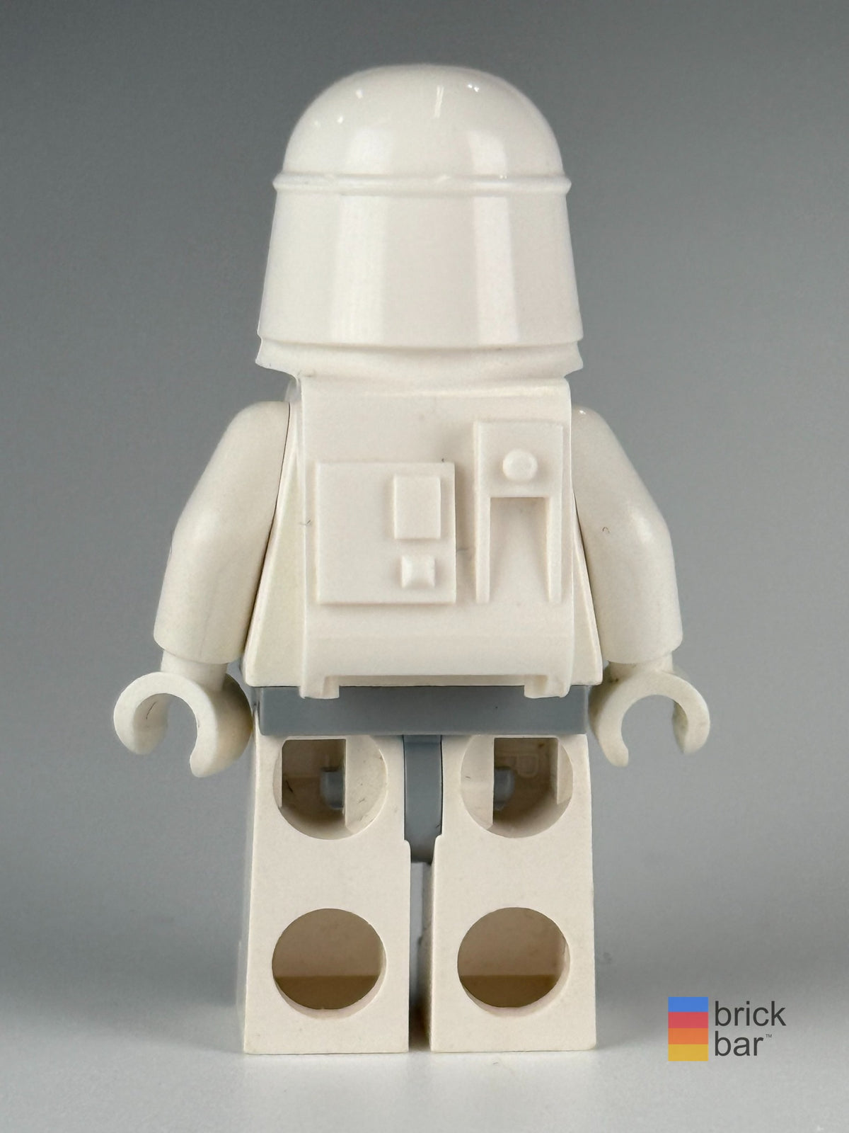 Snowtrooper sw0115 LEGO Star Wars minifigure back view — Brick Bar™