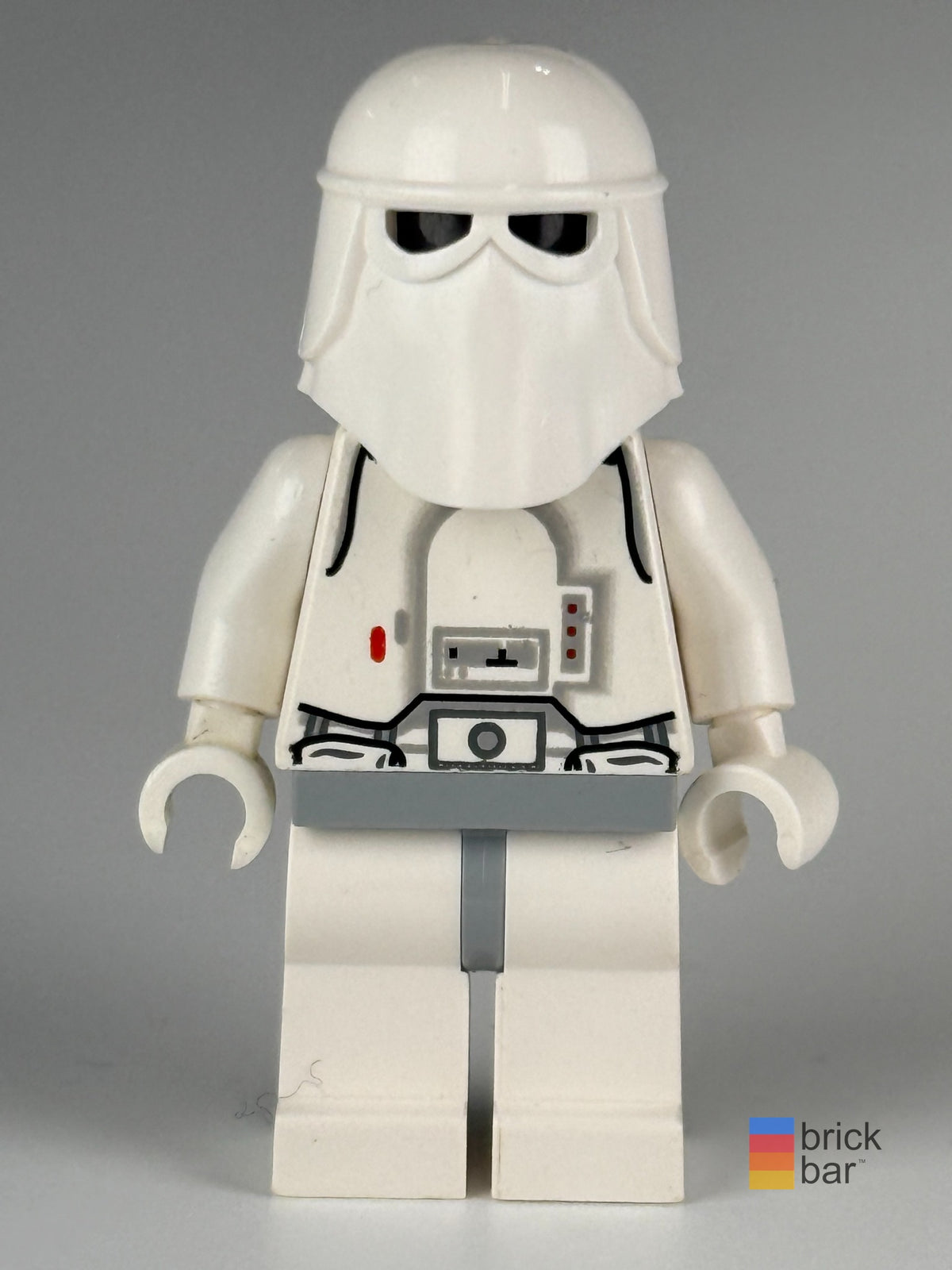 Snowtrooper sw0115 LEGO Star Wars minifigure front view — Brick Bar™