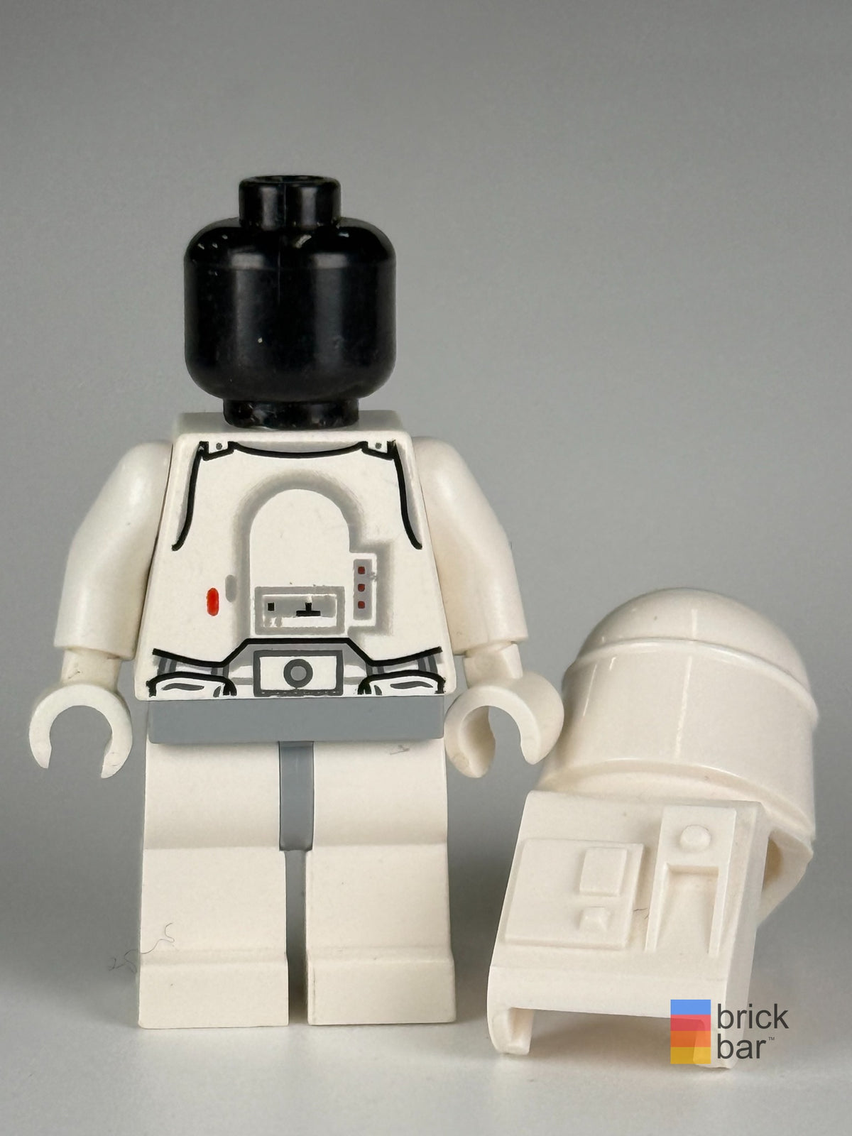 Snowtrooper sw0115 LEGO Star Wars minifigure helmet-off view — Brick Bar™